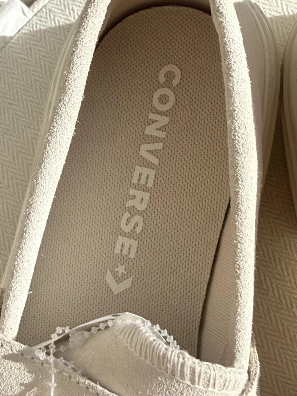 Converse Chuck Taylor All Star Lugged Heel Loafer Suede Tassel Beige 8.5 New - Picture 12 of 16